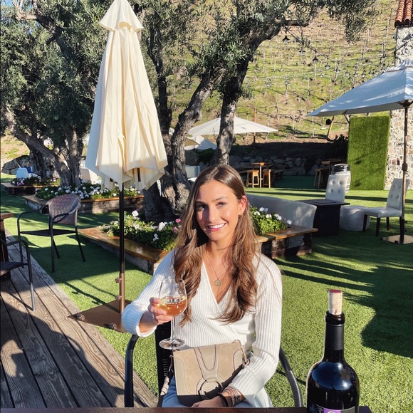 Meet your Posher, Kate - Picture 1 of 1